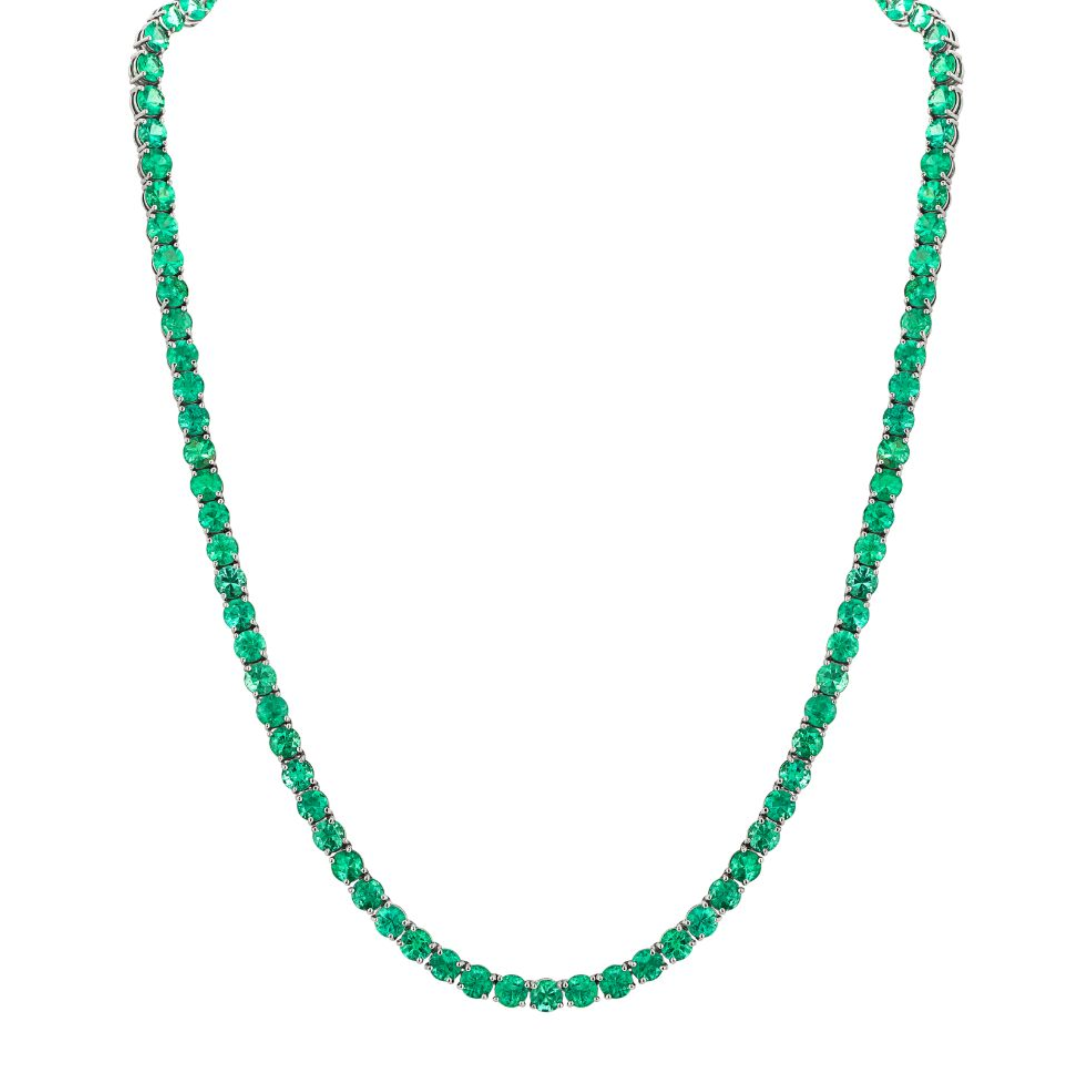 Riviera Esmeralda no Ouro Branco 18K